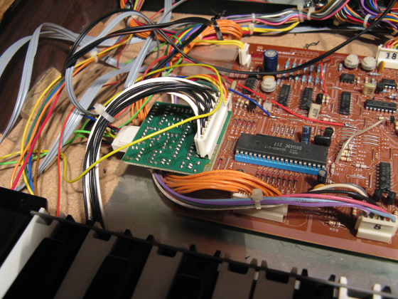 Korg MonoPoly modification - CHD MIDI interface